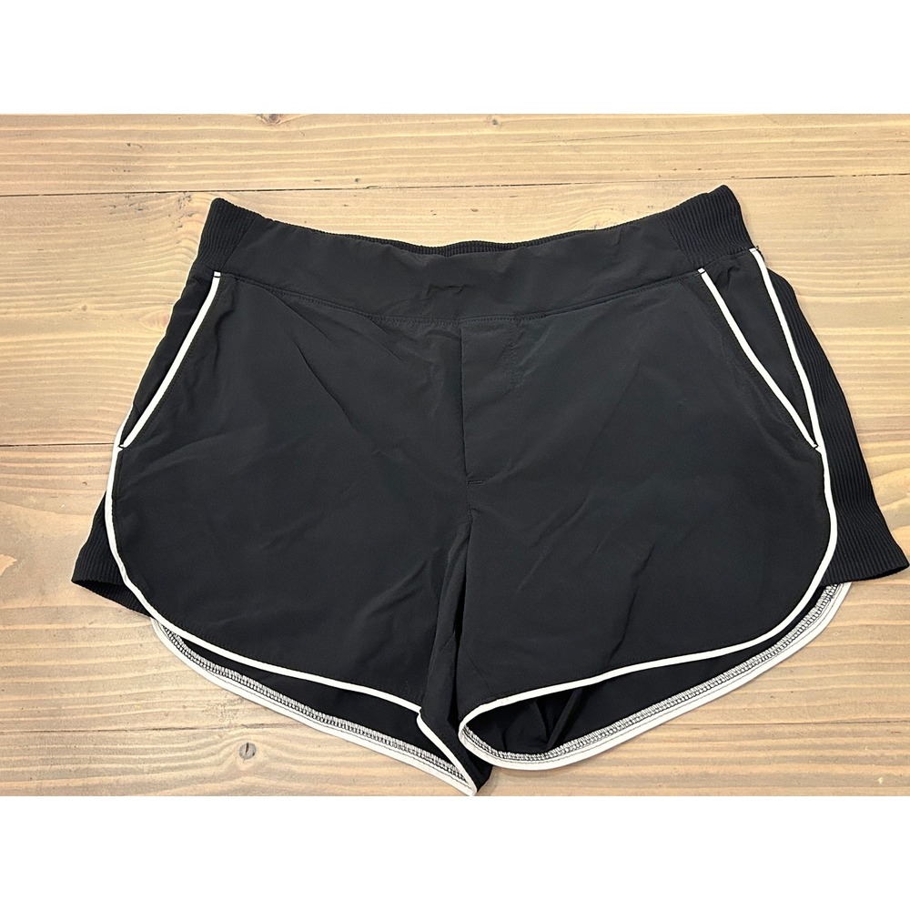 D42 Athleta Running Shorts Athletic Workout Fitness White Trim‎ Black Size 4
